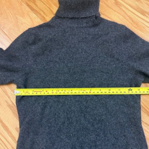 LORD & TAYLOR Sweater Womens XS Gray 100% Cashmere Turtleneck Pullover Jumper - Picture 4 of 5